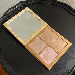 Kylie Cosmetics: The Wet Set